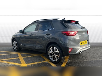 Used Kia Stonic 2023 for sale - 76497186: Photo