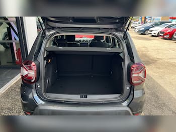 Used Dacia Duster 2022 for sale - 79641109: Photo