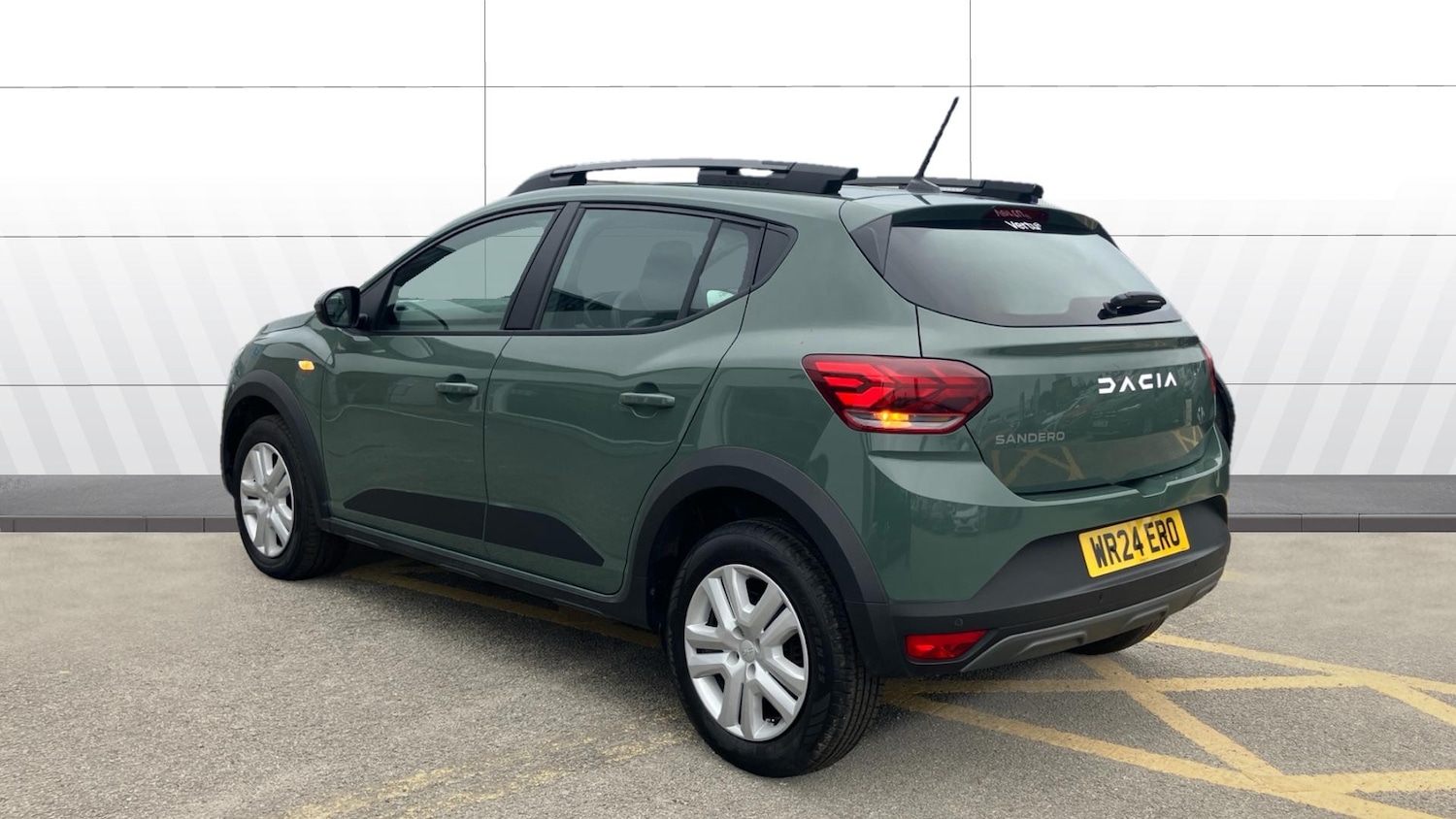 Used Dacia Sandero Stepway 2024 for sale - 76414958: Photo 2