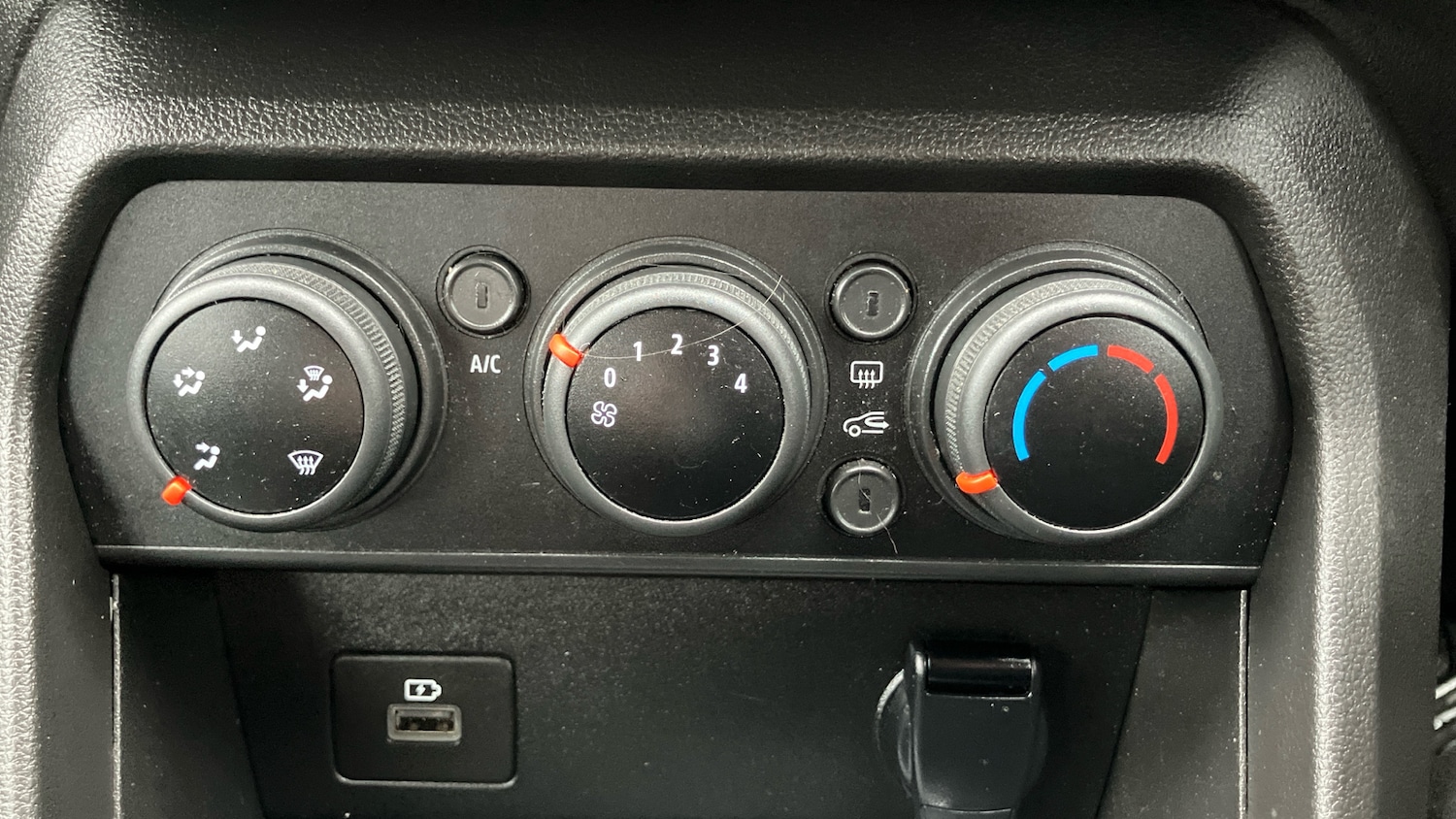 Used Dacia Sandero Stepway 2021 for sale - 77728938: Photo 29