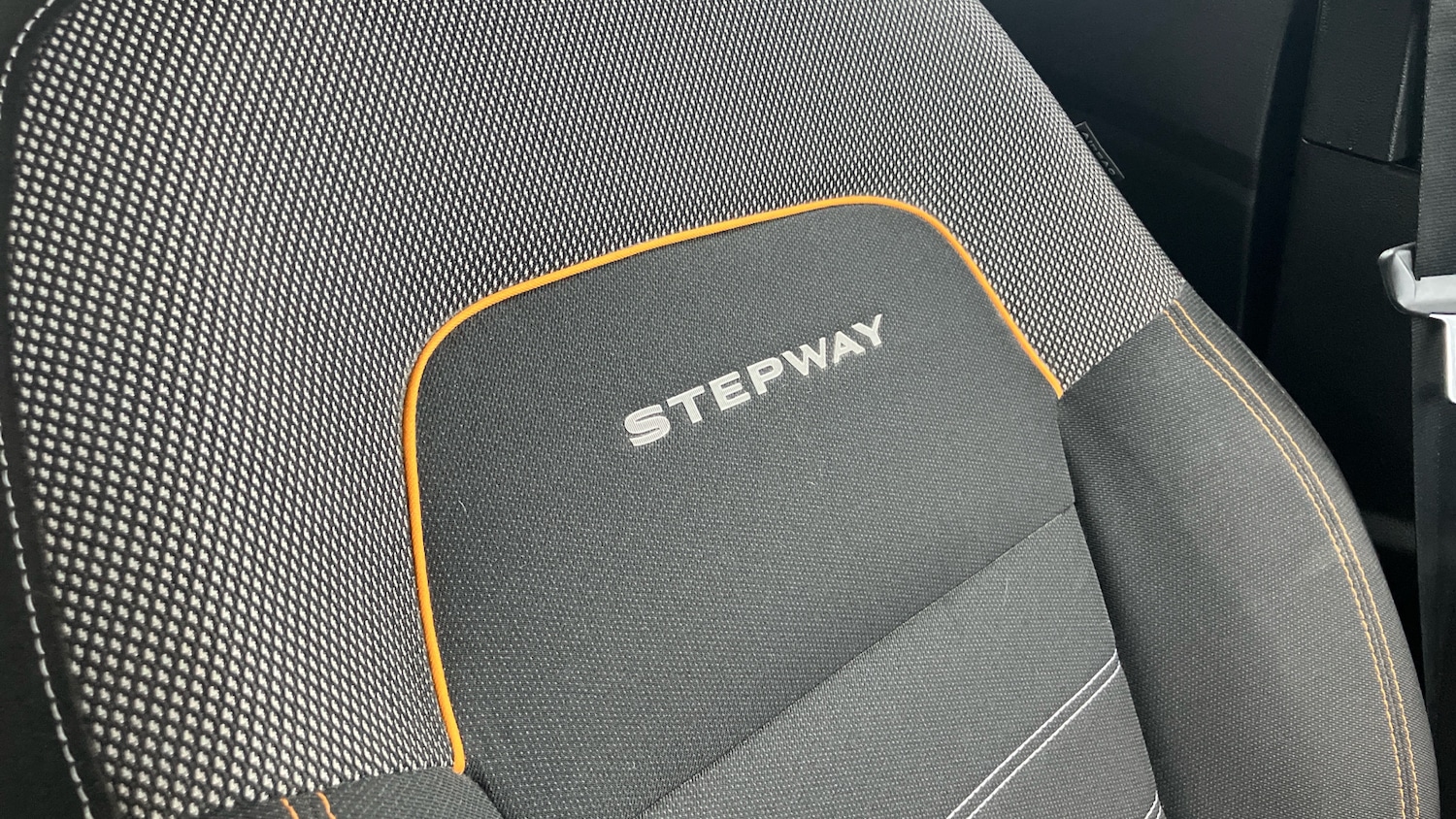 Used Dacia Sandero Stepway 2021 for sale - 77728938: Photo 43