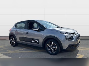2021 (21) - 1.2 PureTech Shine 5dr Petrol Hatchback
