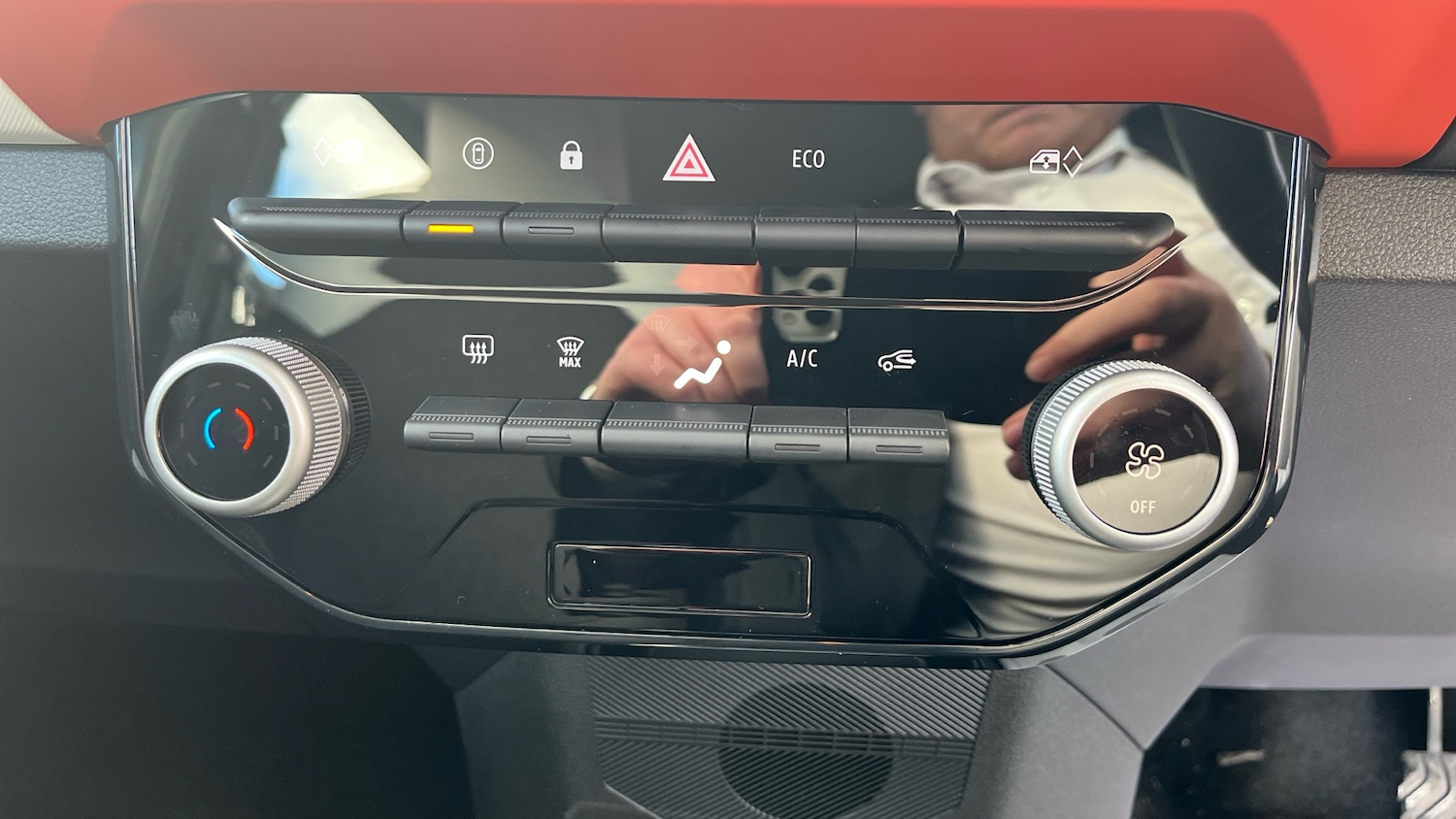 Used Dacia Spring 2025 for sale - 76817391: Photo 30