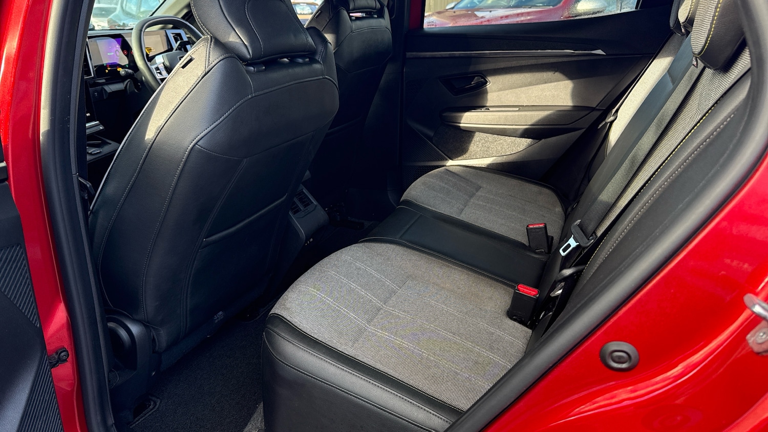 Used Renault Megane E Tech 2025 for sale - 77630677: Photo 16