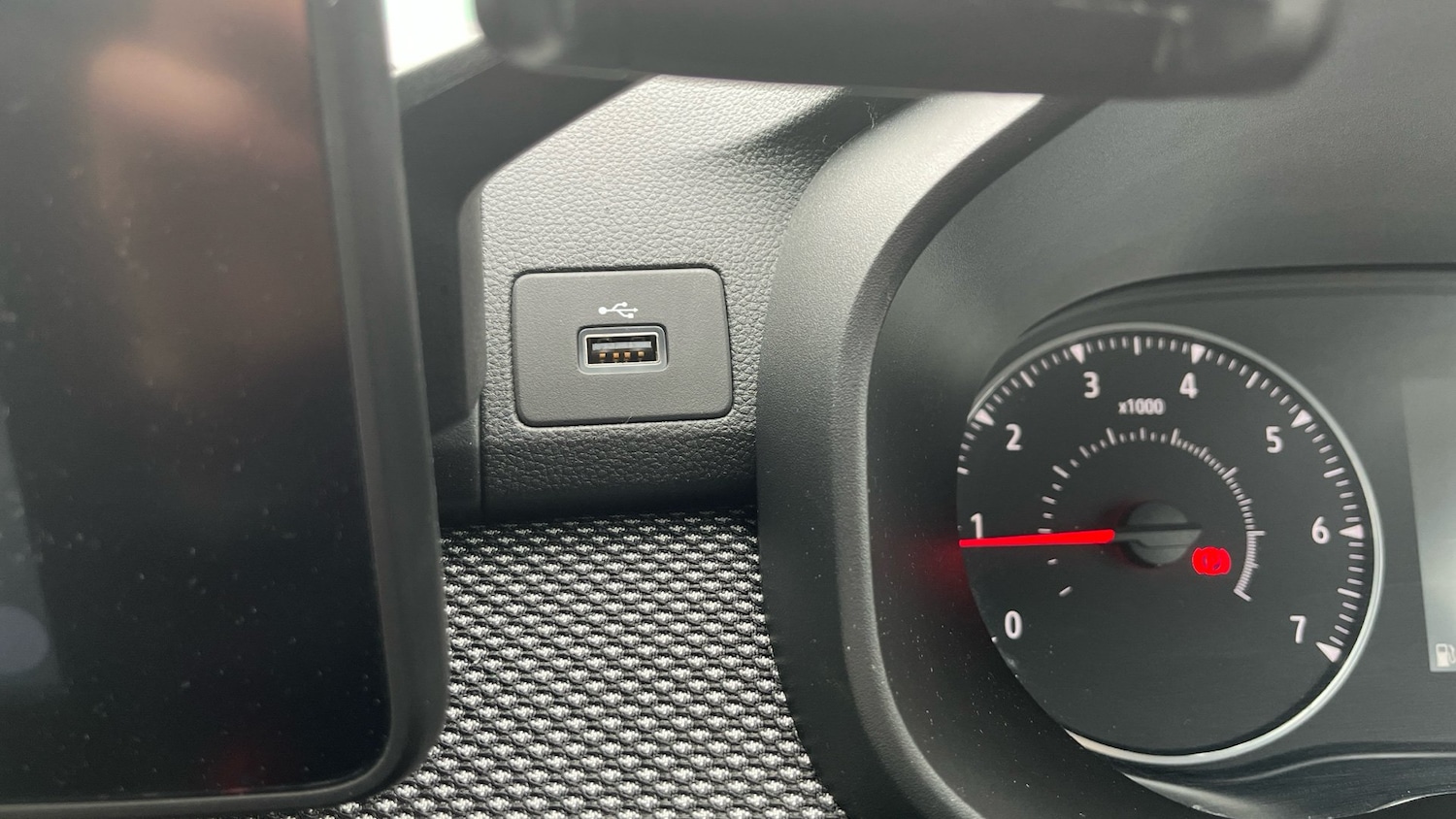 Used Dacia Sandero Stepway 2022 for sale - 76436181: Photo 42