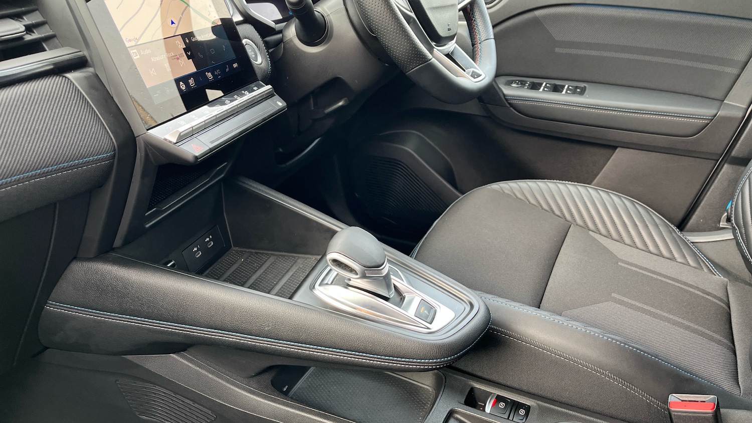 Used Renault Other 2024 for sale - 77946940: Photo 13