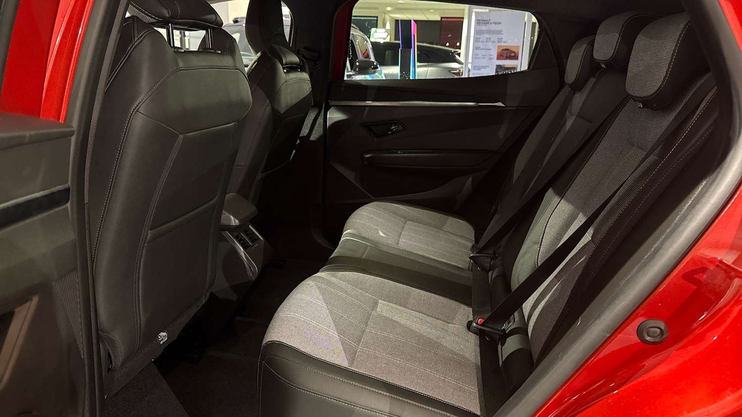 Used Renault Megane E Tech 2025 for sale - 76879225: Photo 16