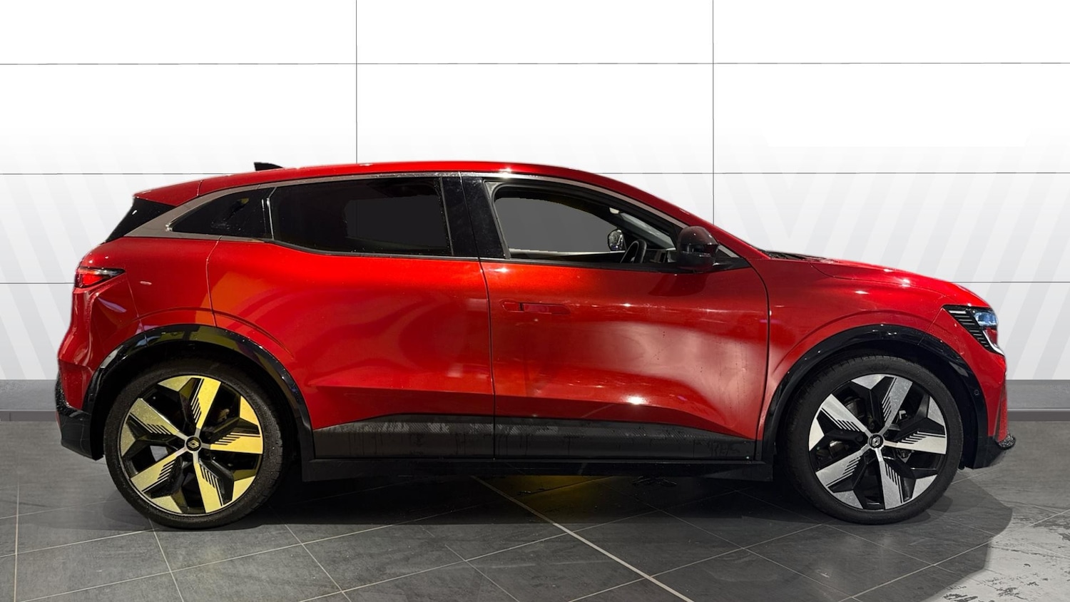 Used Renault Megane E Tech 2025 for sale - 76879225: Photo 5