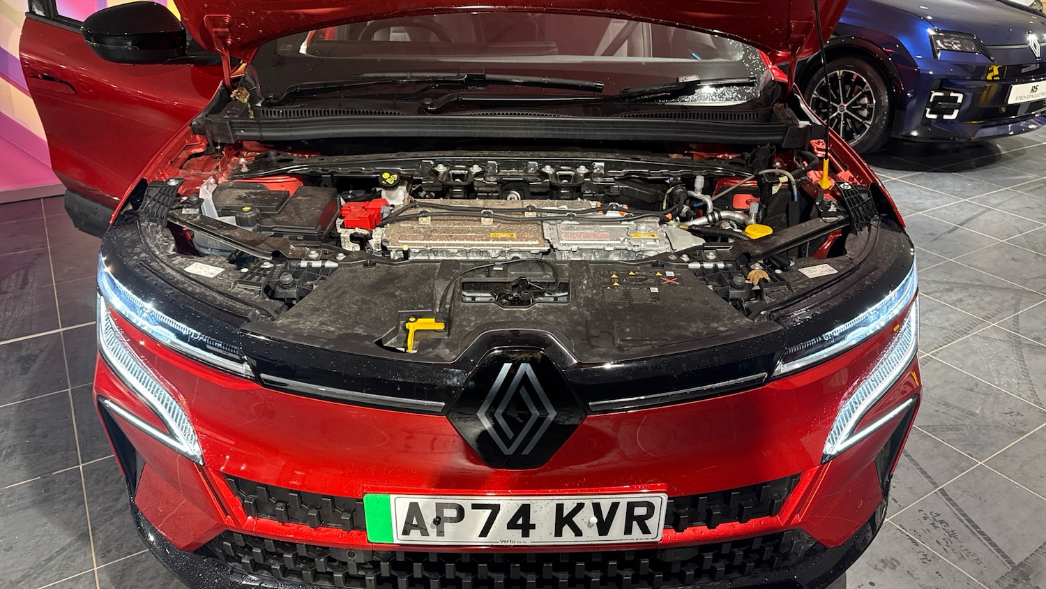 Used Renault Megane E Tech 2025 for sale - 76879225: Photo 8