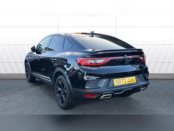 Used Renault Arkana 2023 for sale - 76884748: Photo