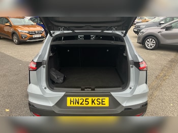 Used Renault Other 2025 for sale - 76255234: Photo 4