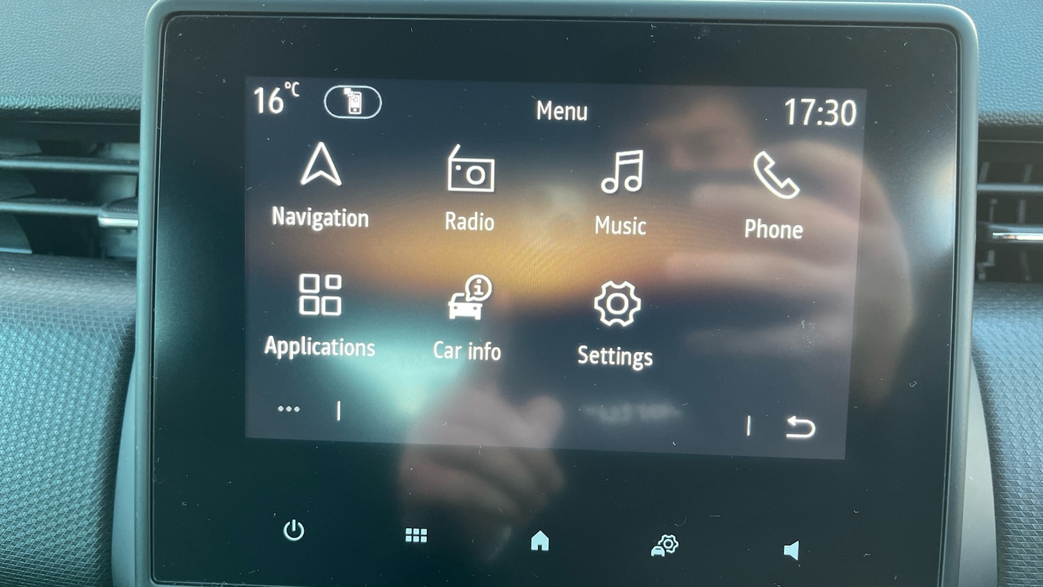 Used Renault Clio 2023 for sale - 76255232: Photo 22