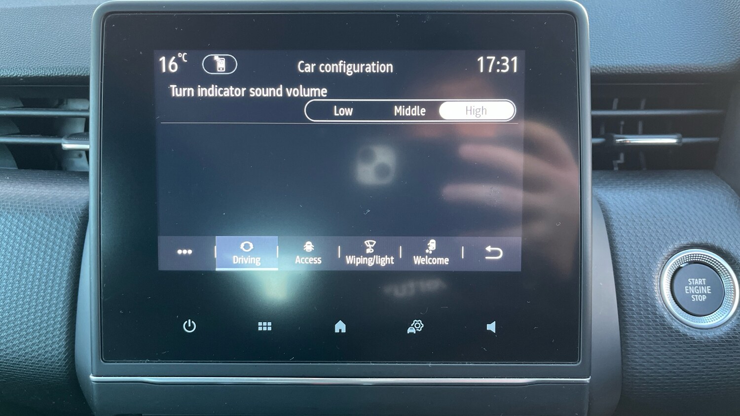 Used Renault Clio 2023 for sale - 76255232: Photo 27