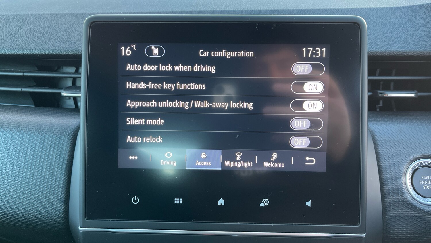 Used Renault Clio 2023 for sale - 76255232: Photo 28