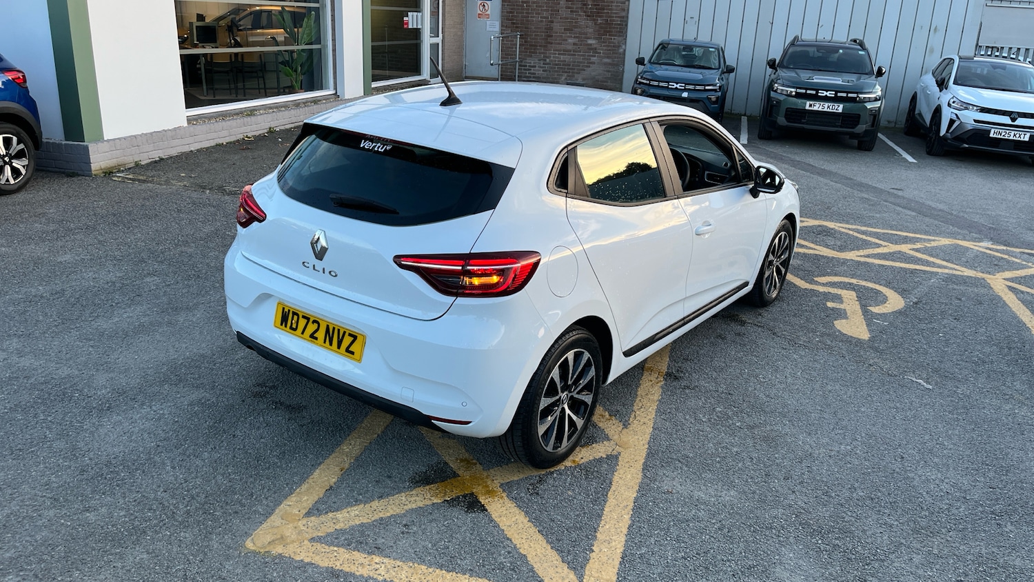 Used Renault Clio 2023 for sale - 76255232: Photo 38