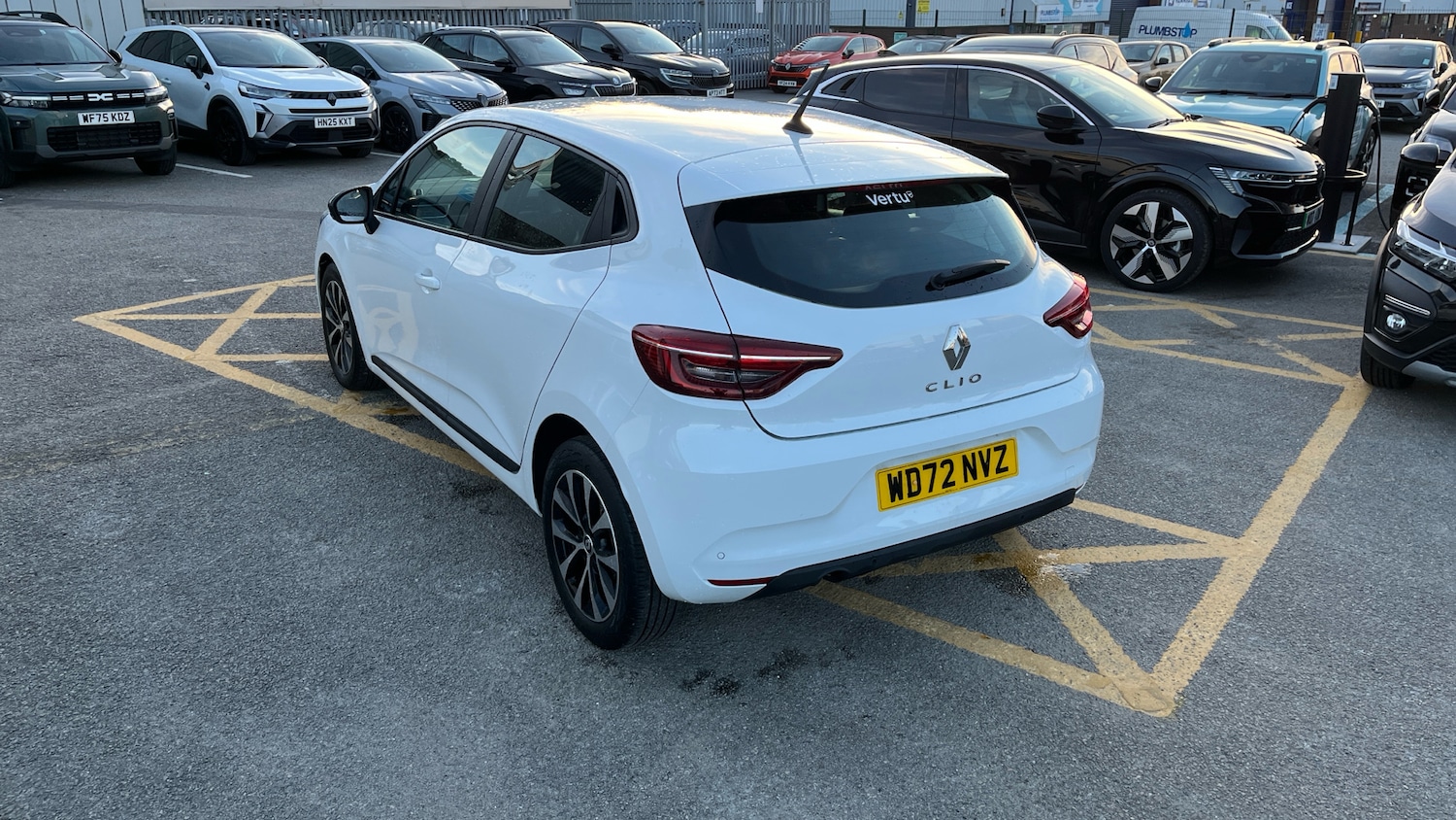 Used Renault Clio 2023 for sale - 76255232: Photo 40