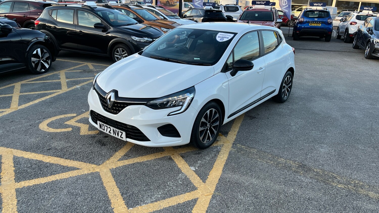 Used Renault Clio 2023 for sale - 76255232: Photo 42