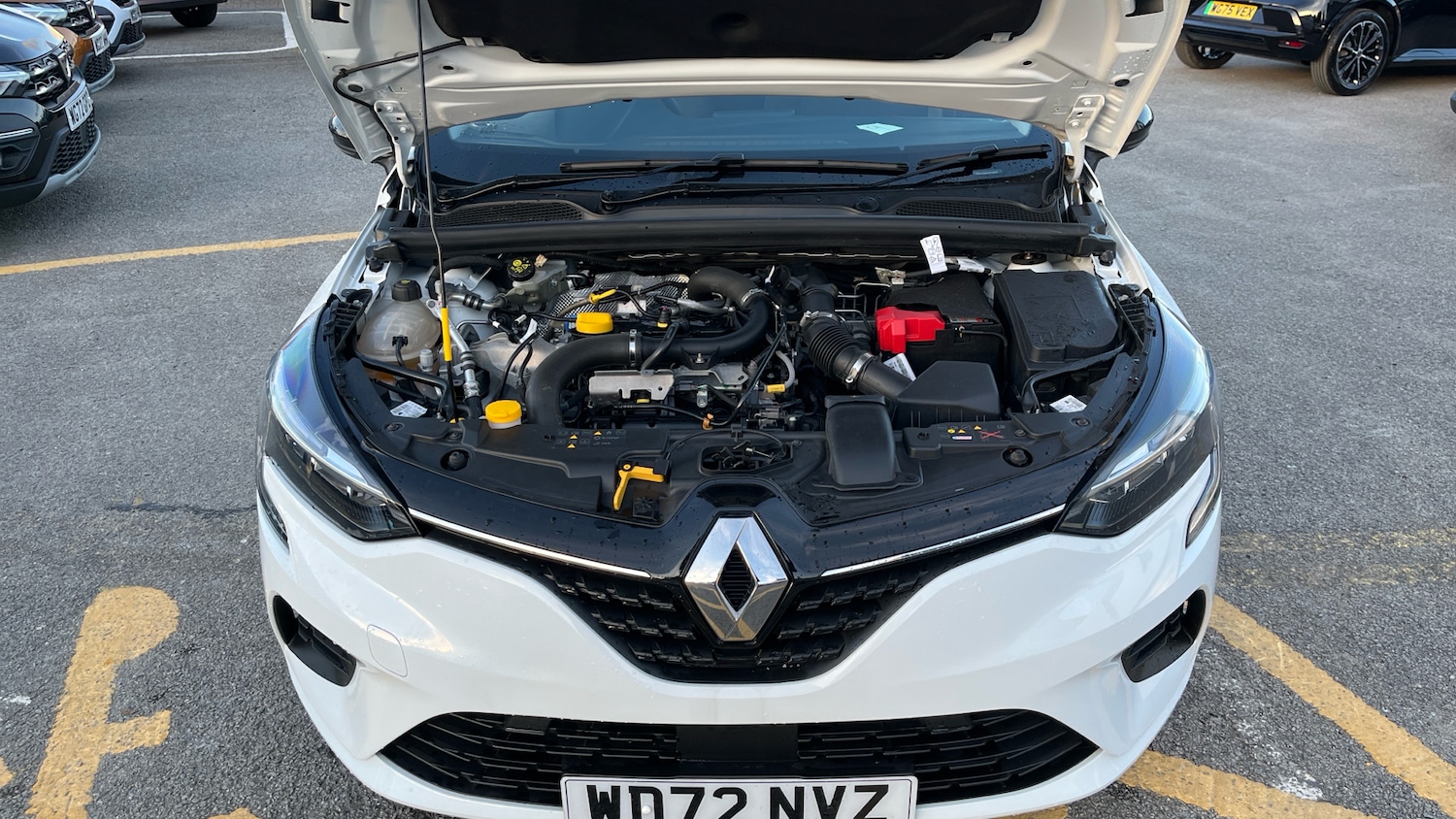 Used Renault Clio 2023 for sale - 76255232: Photo 8