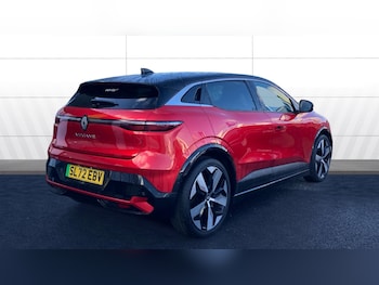 Used Renault Megane E Tech 2022 for sale - 76877812: Photo