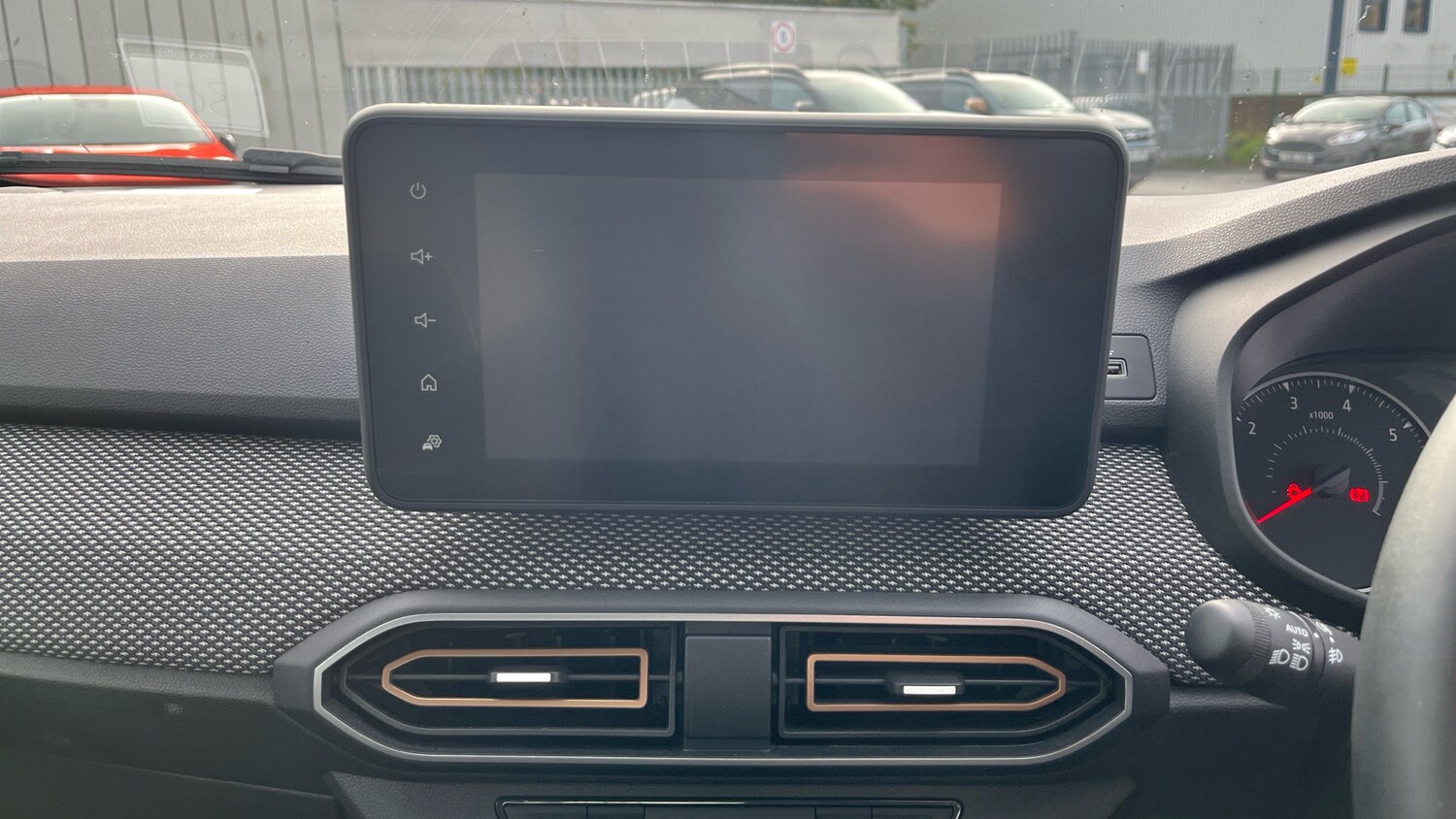 Used Dacia Sandero Stepway 2024 for sale - 76414961: Photo 12