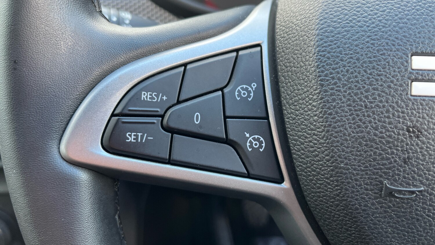 Used Dacia Sandero Stepway 2024 for sale - 76414961: Photo 39