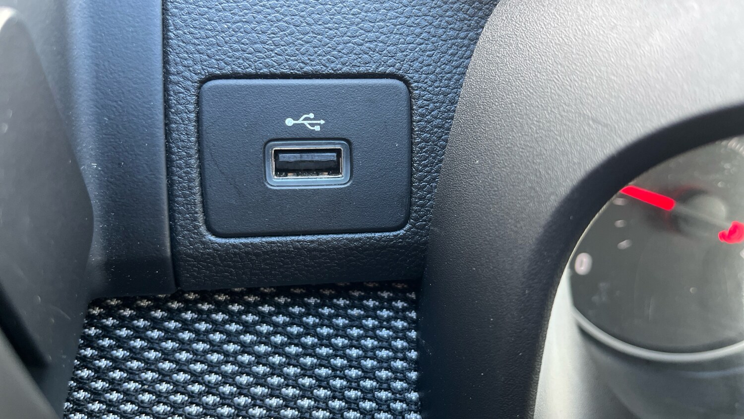 Used Dacia Sandero Stepway 2024 for sale - 76414961: Photo 46