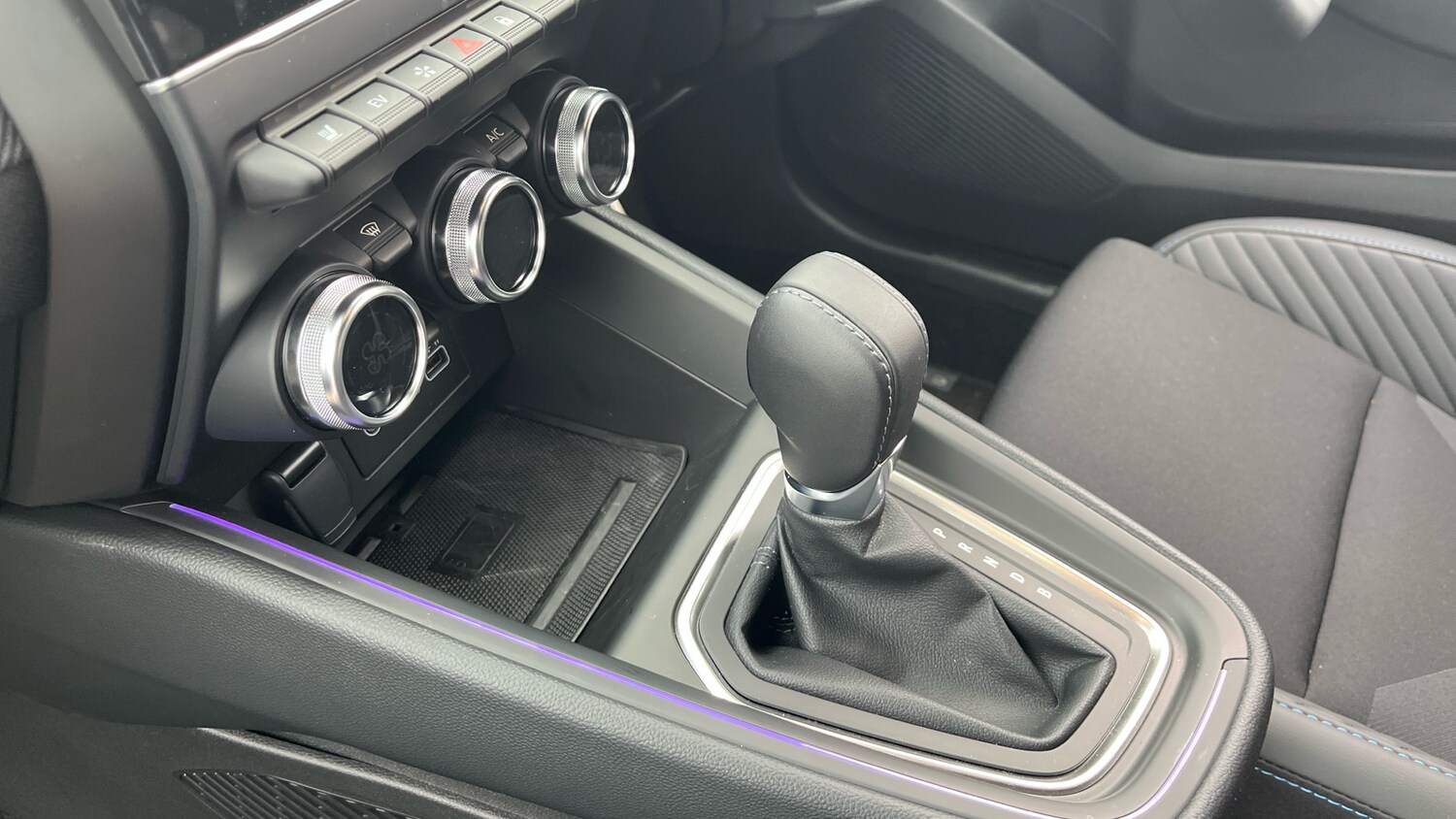 Used Renault Clio 2025 for sale - 76639583: Photo 13