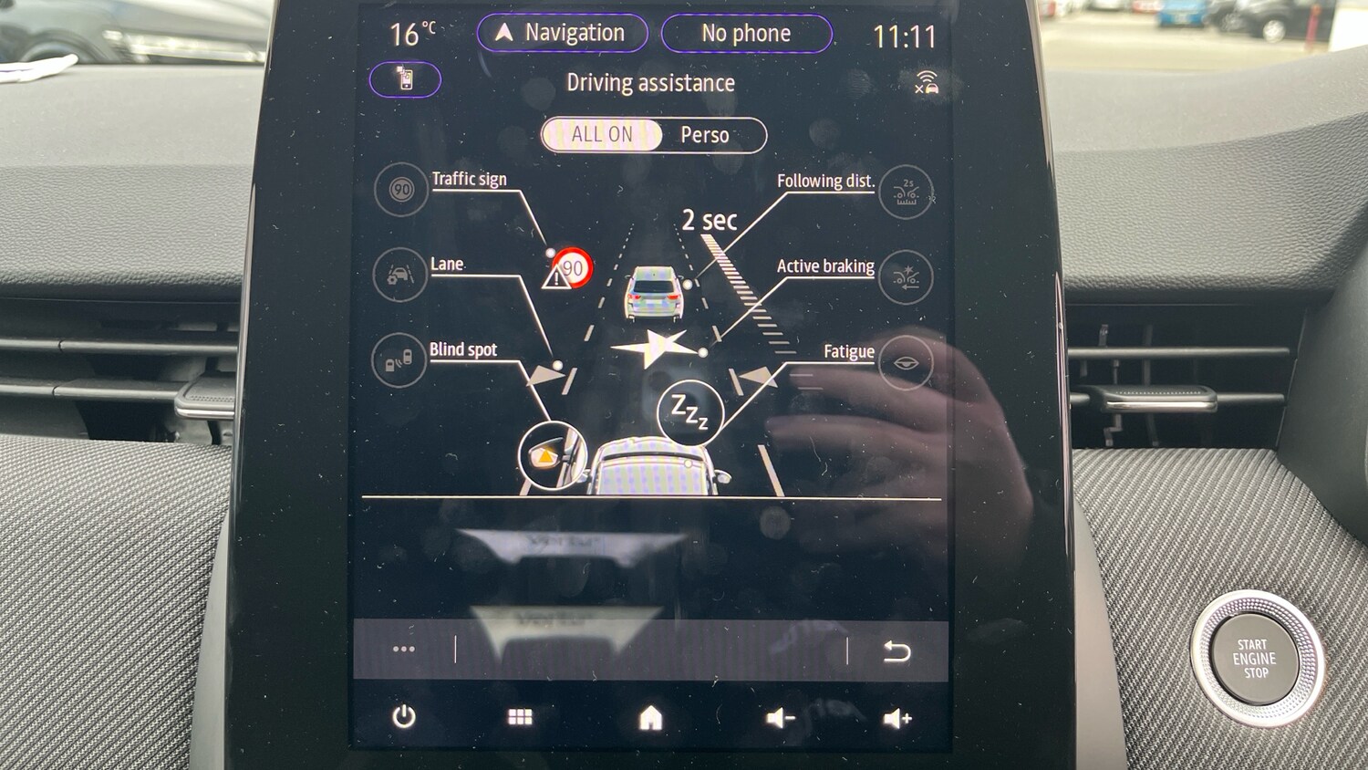 Used Renault Clio 2025 for sale - 76639583: Photo 26