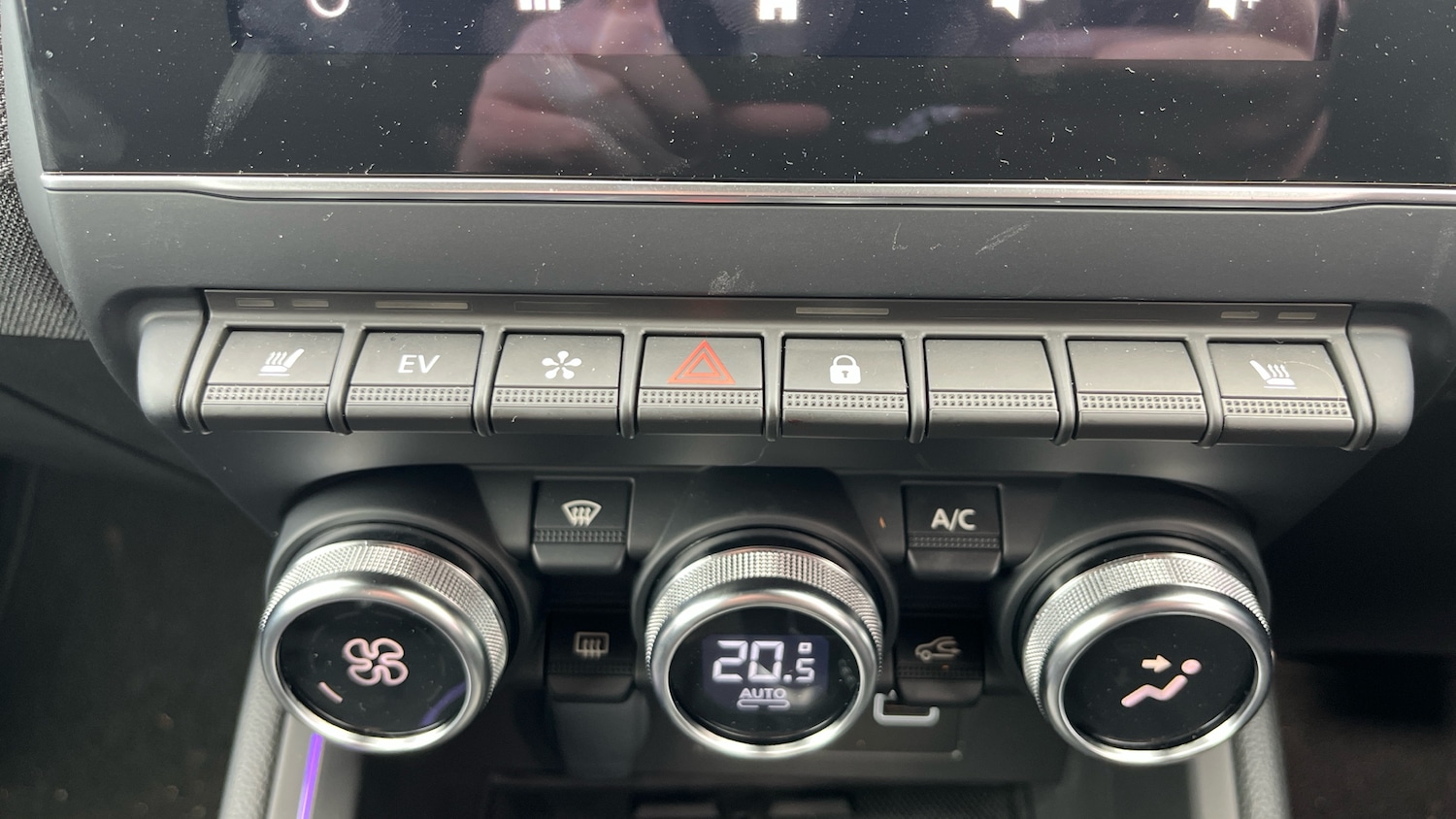 Used Renault Clio 2025 for sale - 76639583: Photo 29