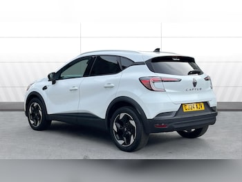 Used Renault Captur 2024 for sale - 77438143: Photo