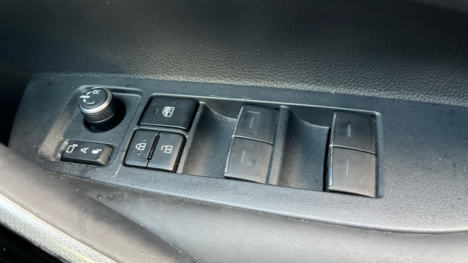 Used Toyota Corolla 2021 for sale - 76948856: Photo 30