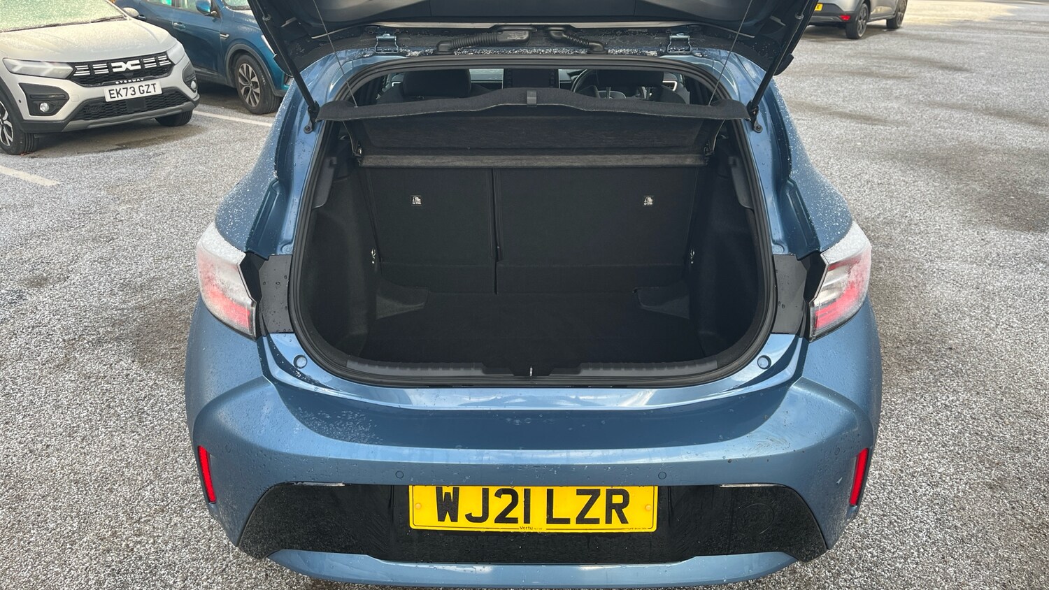 Used Toyota Corolla 2021 for sale - 76948856: Photo 4