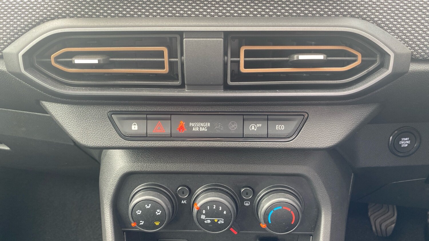 Vehicle 33