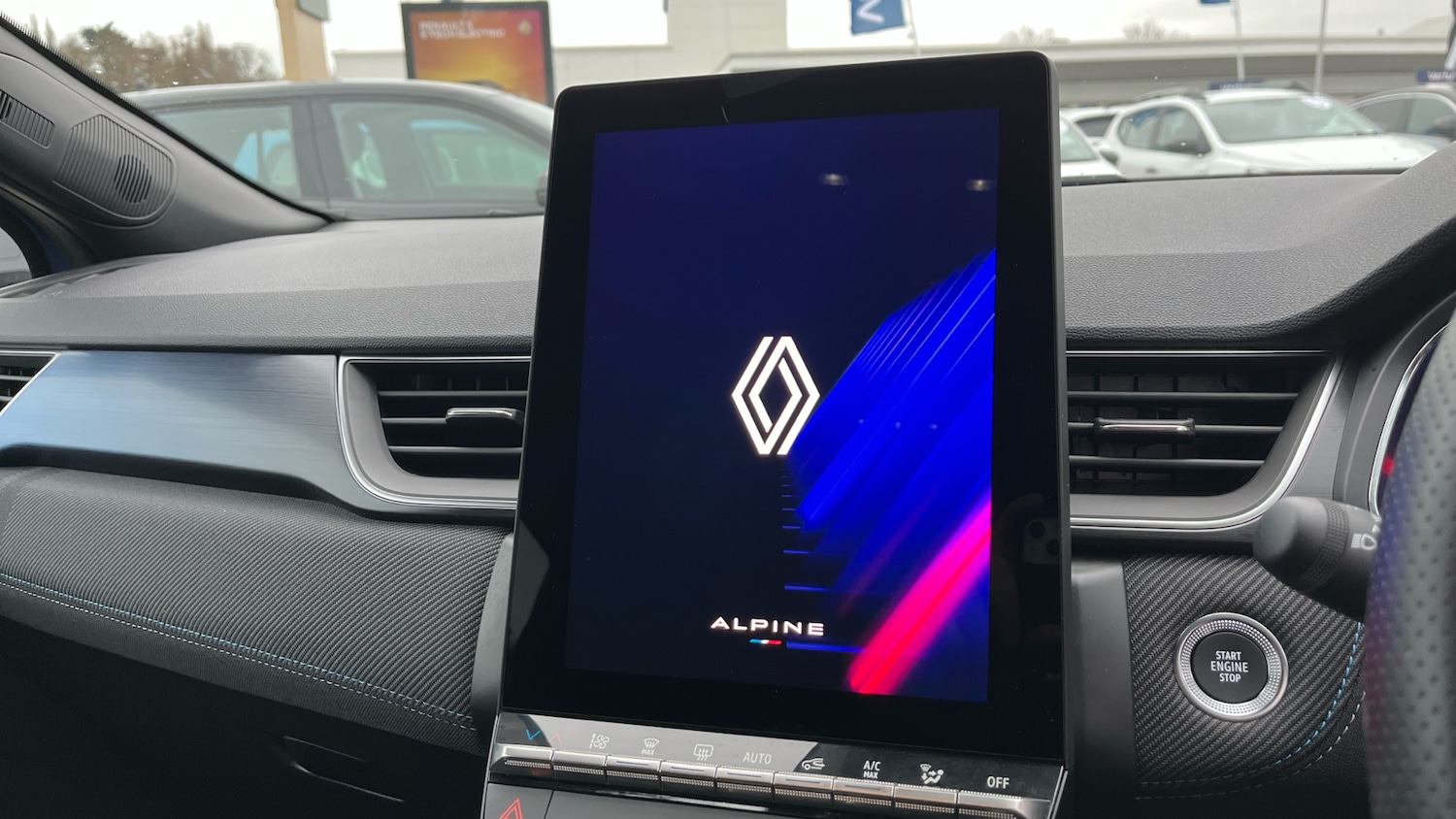 Used Renault Other 2024 for sale - 78054176: Photo 12