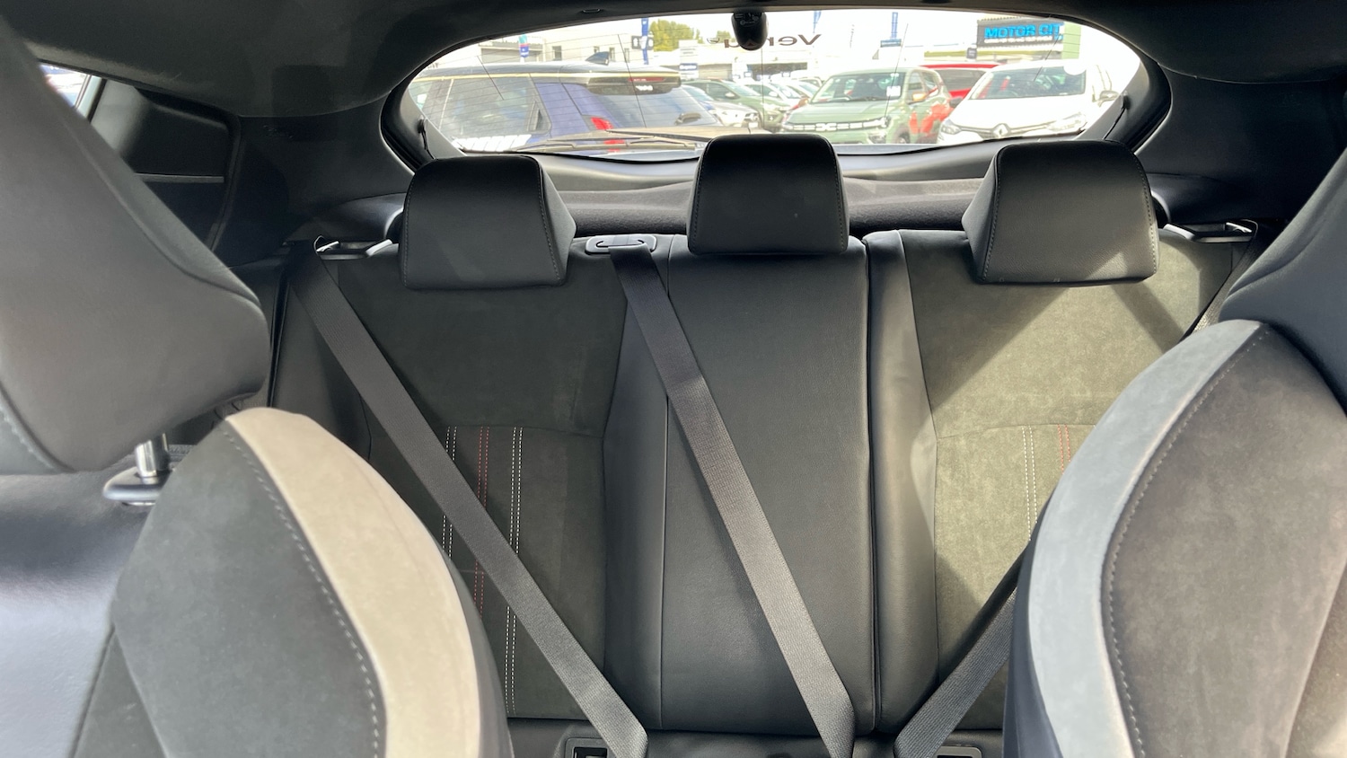Used Toyota C-HR 2022 for sale - 76006645: Photo 15