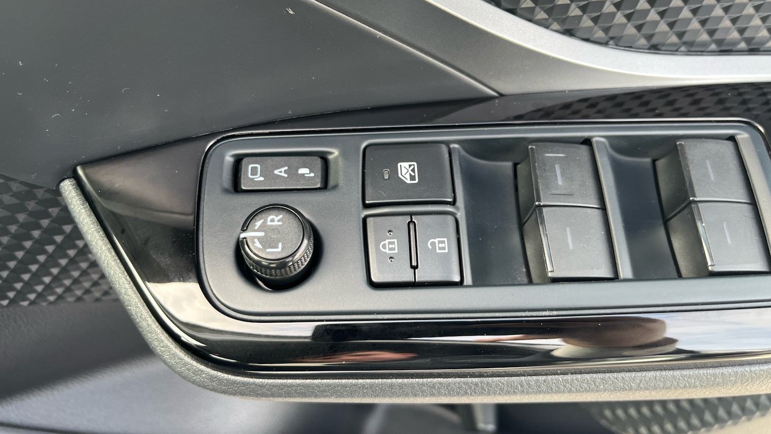 Used Toyota C-HR 2022 for sale - 76006645: Photo 29