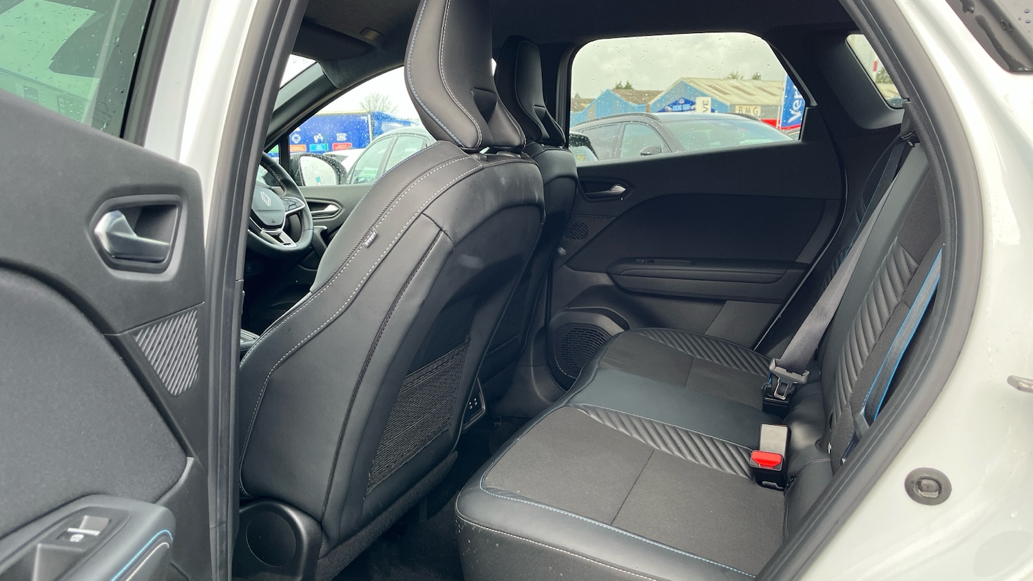 Used Renault Other 2024 for sale - 77652927: Photo 16