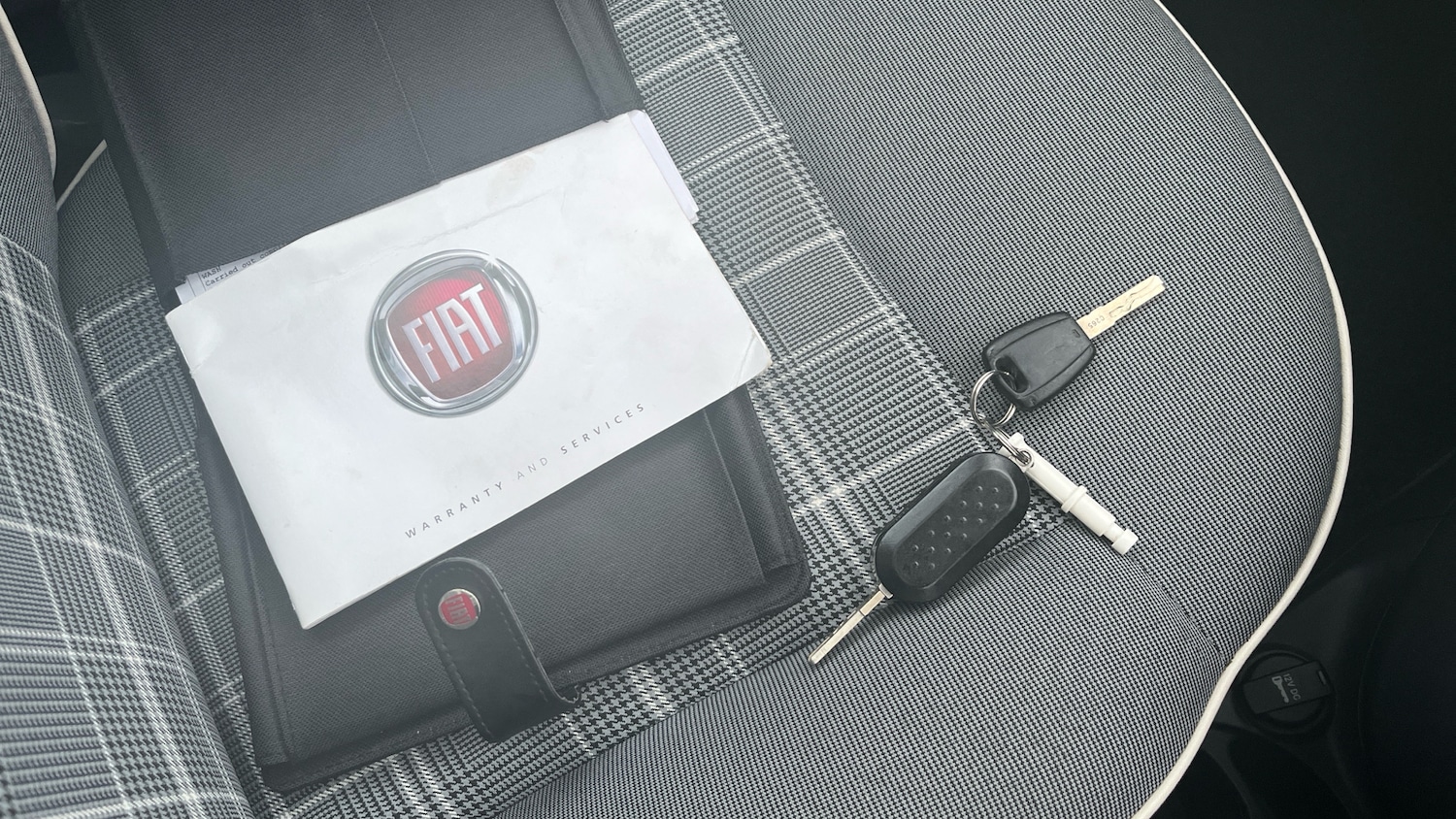 Used Fiat 500 2017 for sale - 76637596: Photo 19