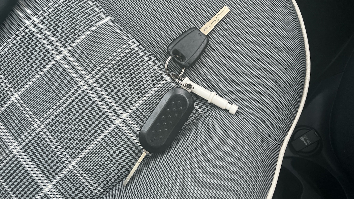 Used Fiat 500 2017 for sale - 76637596: Photo 20