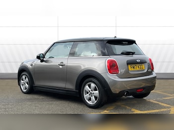 Used MINI Hatch 2017 for sale - 77449472: Photo