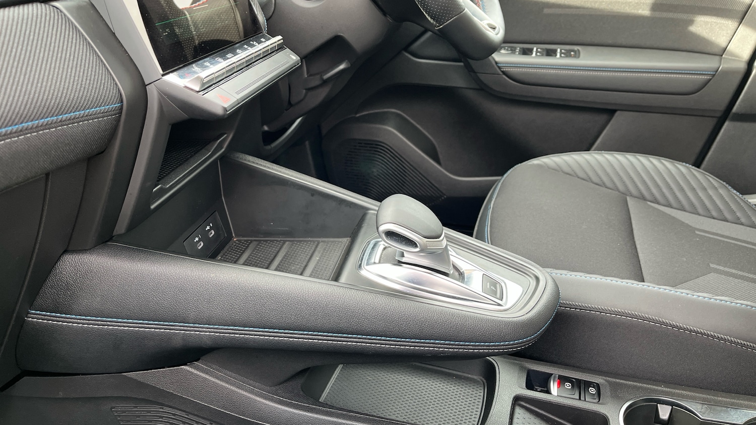 Used Renault Other 2024 for sale - 77848795: Photo 13