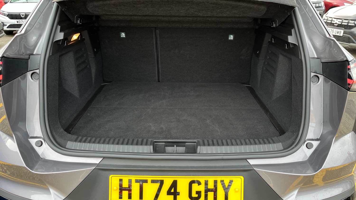 Used Renault Other 2024 for sale - 77848795: Photo 4