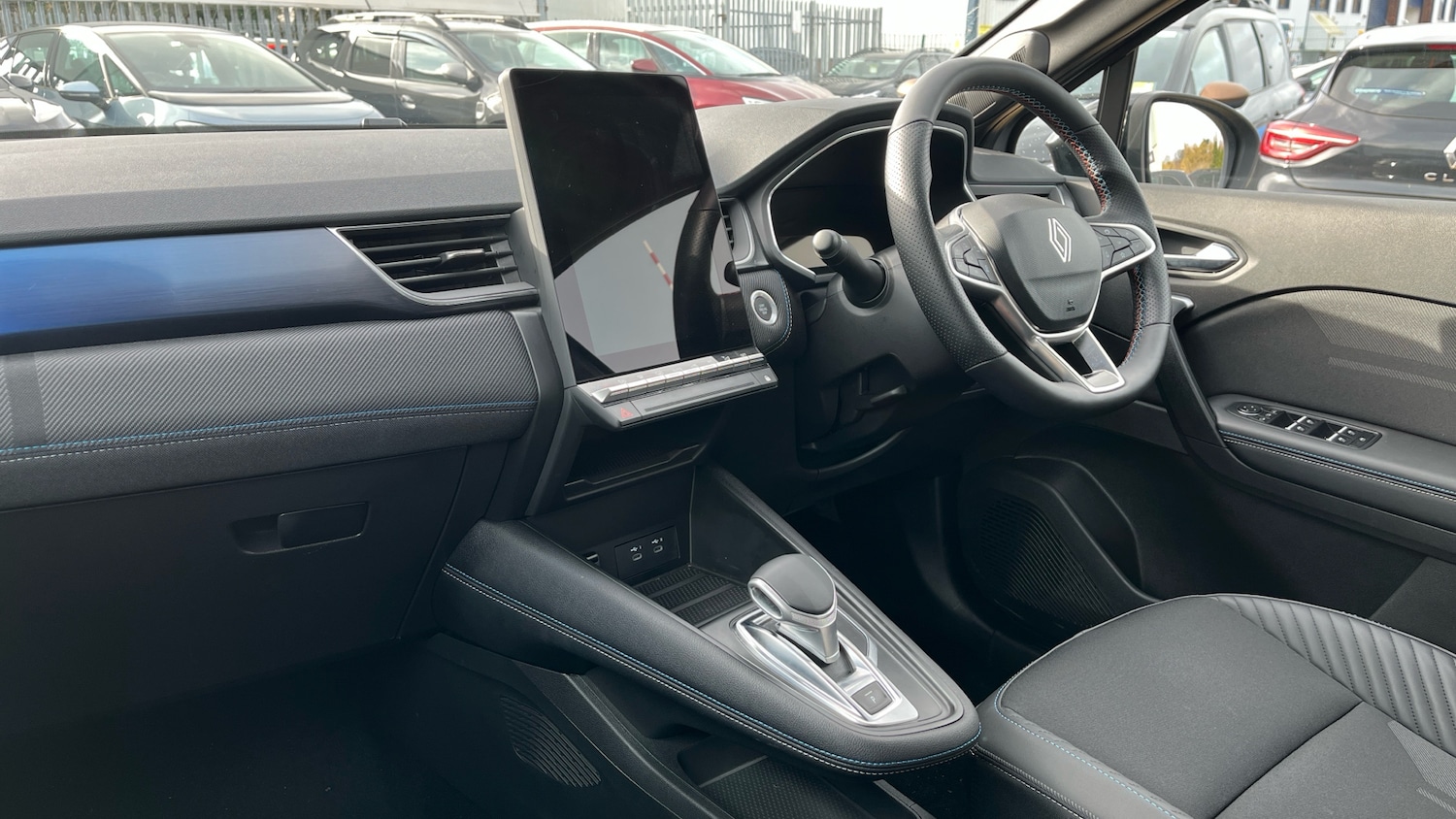 Used Renault Other 2024 for sale - 77848795: Photo 9