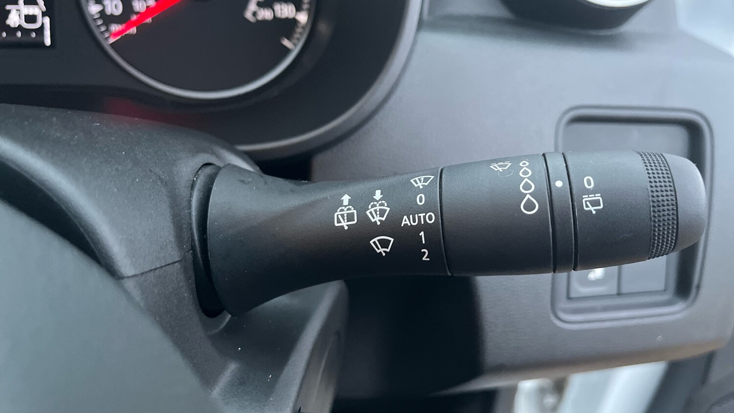 Used Dacia Duster 2024 for sale - 76761932: Photo 30