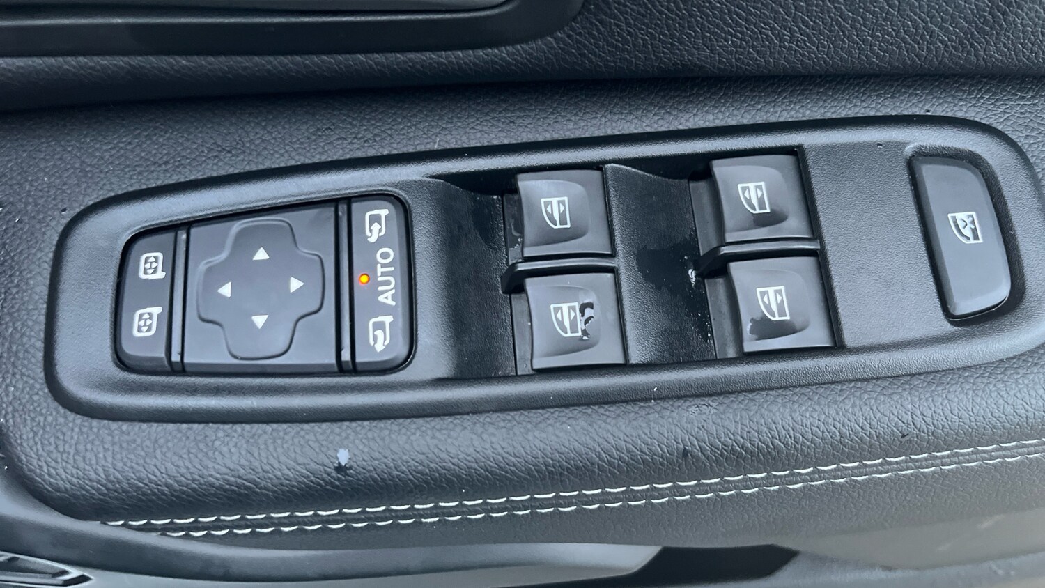 Used Dacia Duster 2024 for sale - 76761932: Photo 33