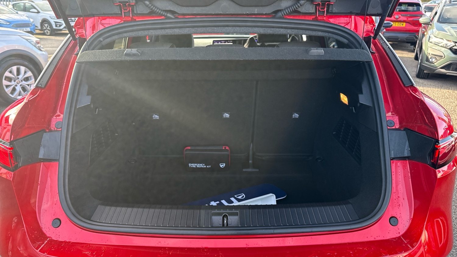 Used Renault Megane E Tech 2025 for sale - 76877813: Photo 4