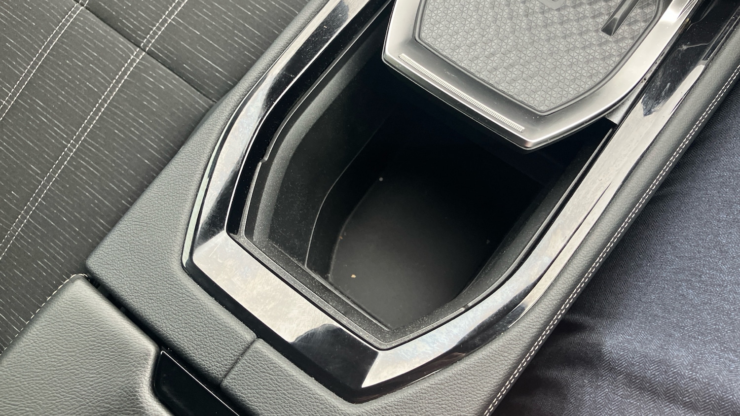 Used Renault Austral 2024 for sale - 76877811: Photo 38