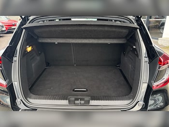 Used Renault Captur 2024 for sale - 76881570: Photo