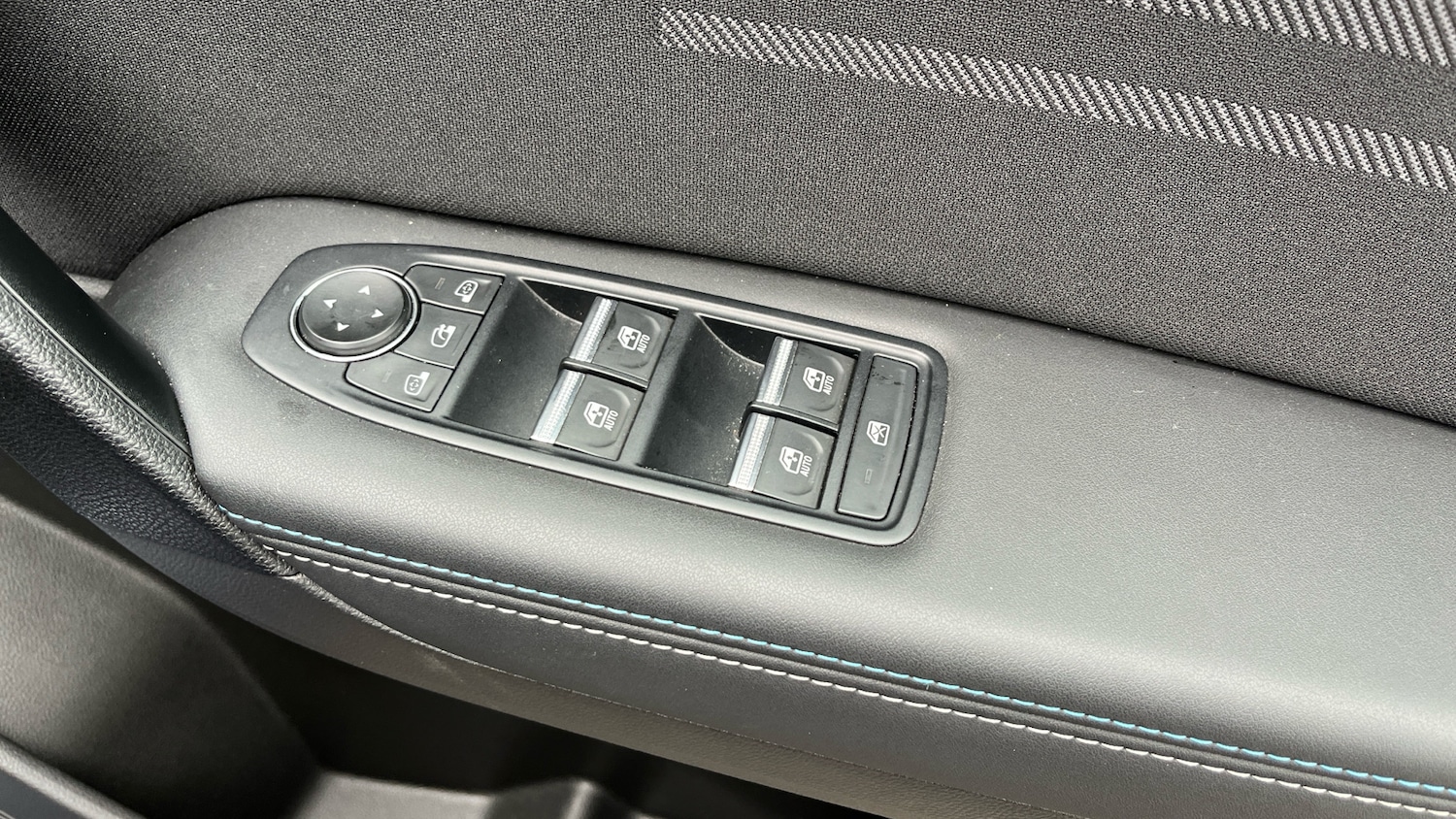 Used Renault Other 2024 for sale - 77946938: Photo 25