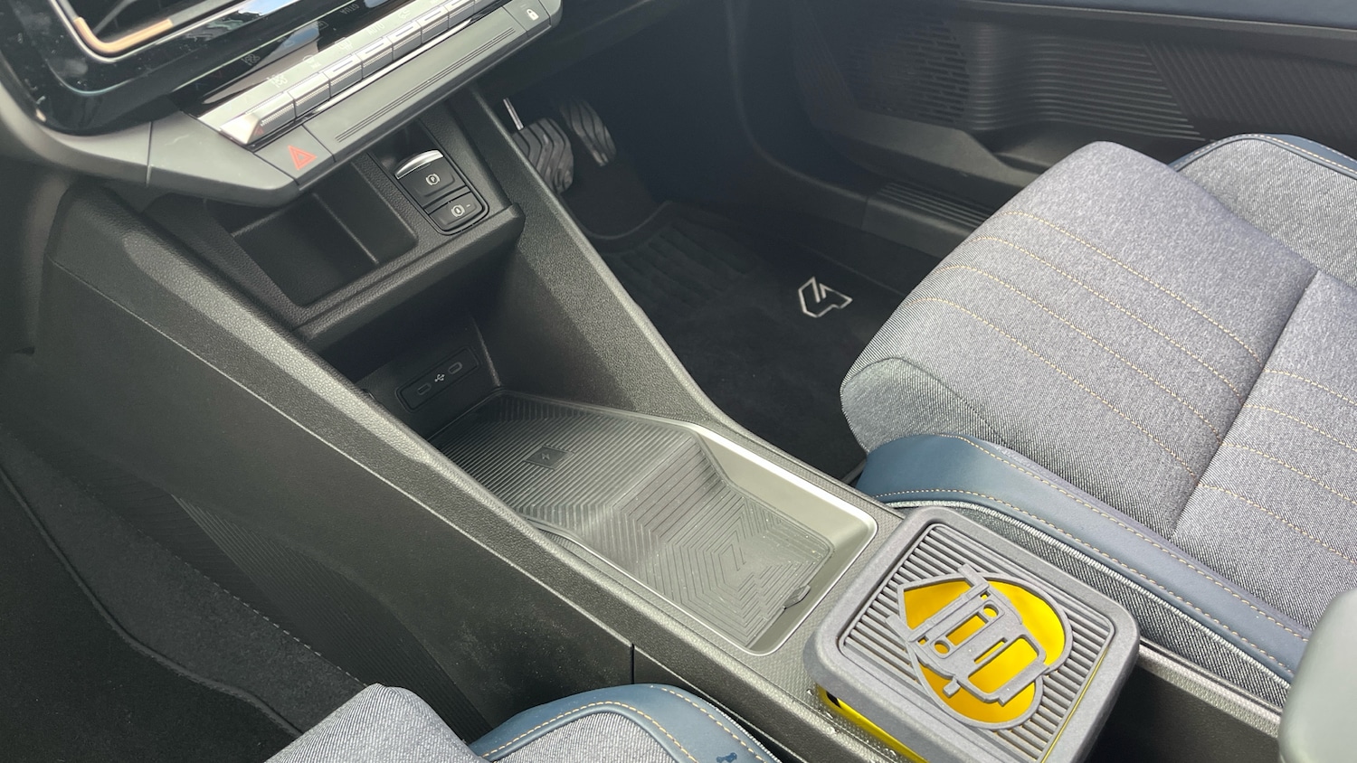 Used Renault 4 2025 for sale - 76639595: Photo 13